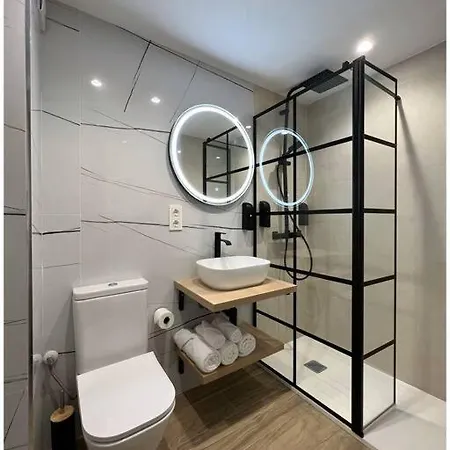 Apartman Stunning Apt 4Pax Free Parking 3 Min Anoeta