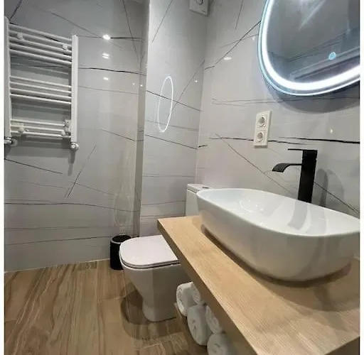 Apartment Stunning 4pax Free Parking 3 Min Anoeta San Sebastian